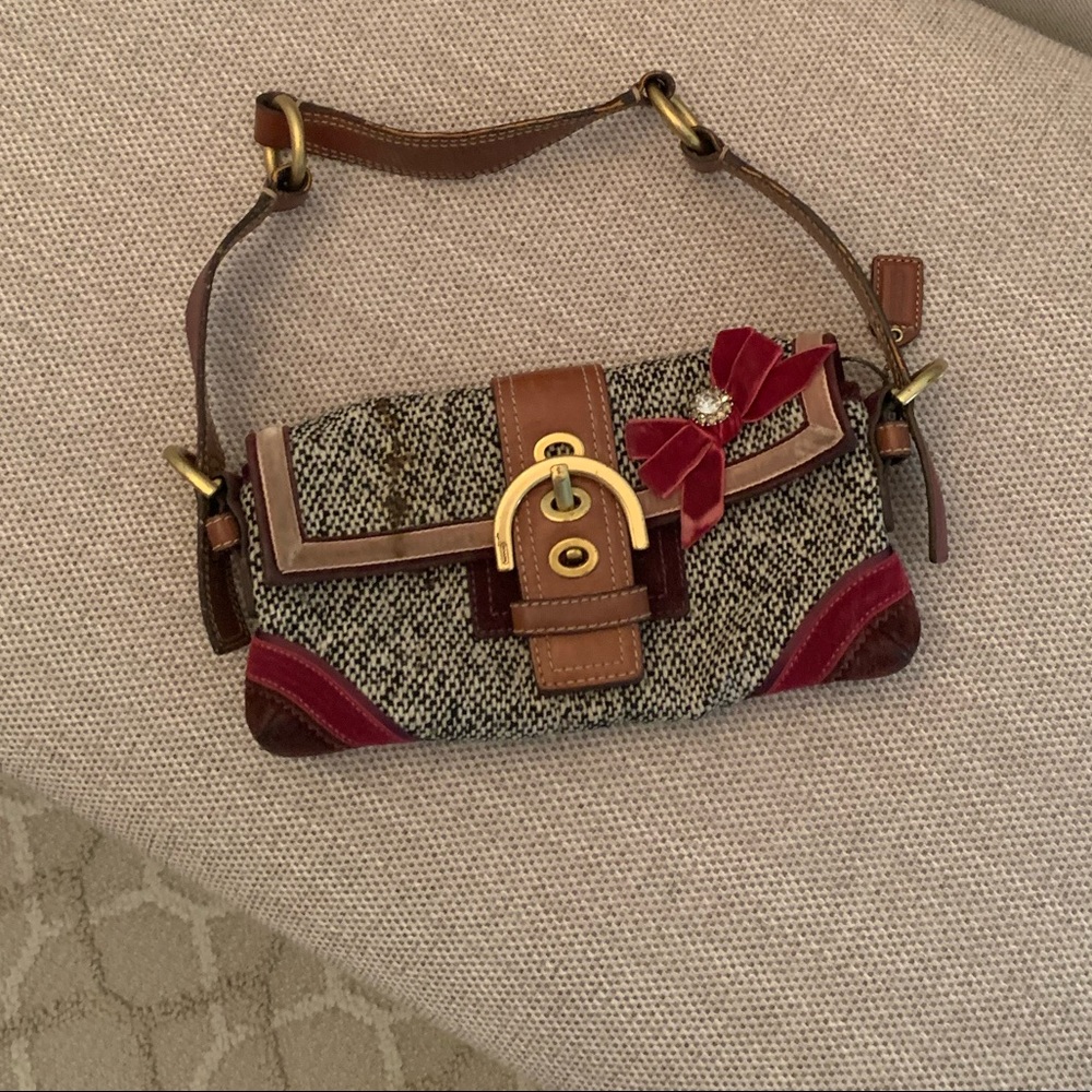 Vintage coach bag